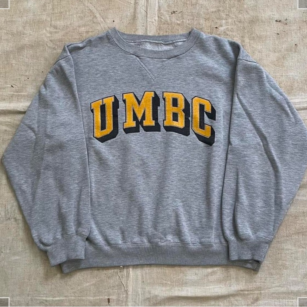 Gray UMBC Men's Sweater